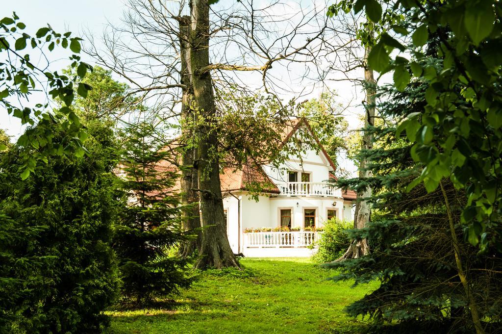 Dwor Osmolice Bed and Breakfast Bialki Dolne Eksteriør billede