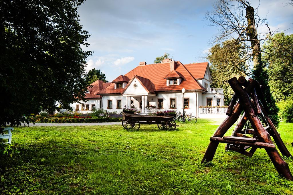 Dwor Osmolice Bed and Breakfast Bialki Dolne Eksteriør billede