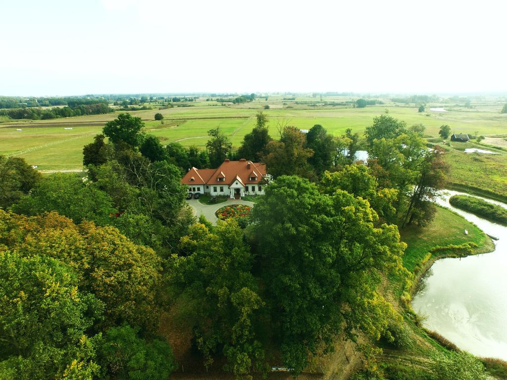 Dwor Osmolice Bed and Breakfast Bialki Dolne Eksteriør billede