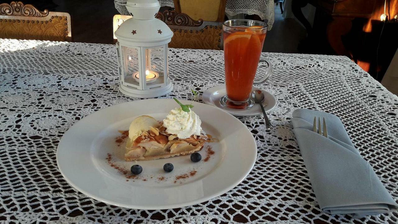 Dwor Osmolice Bed and Breakfast Bialki Dolne Eksteriør billede